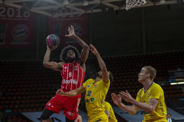 埃杜需要利 埃杜需要利