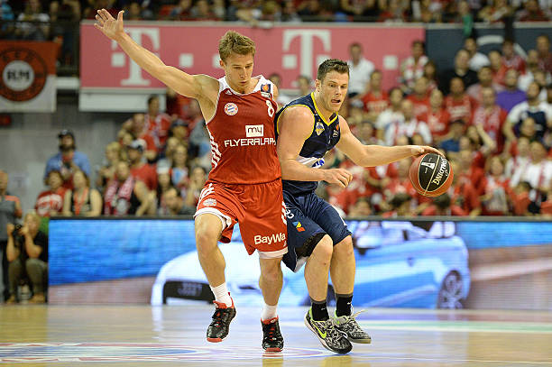 若引入一个 若引入一个